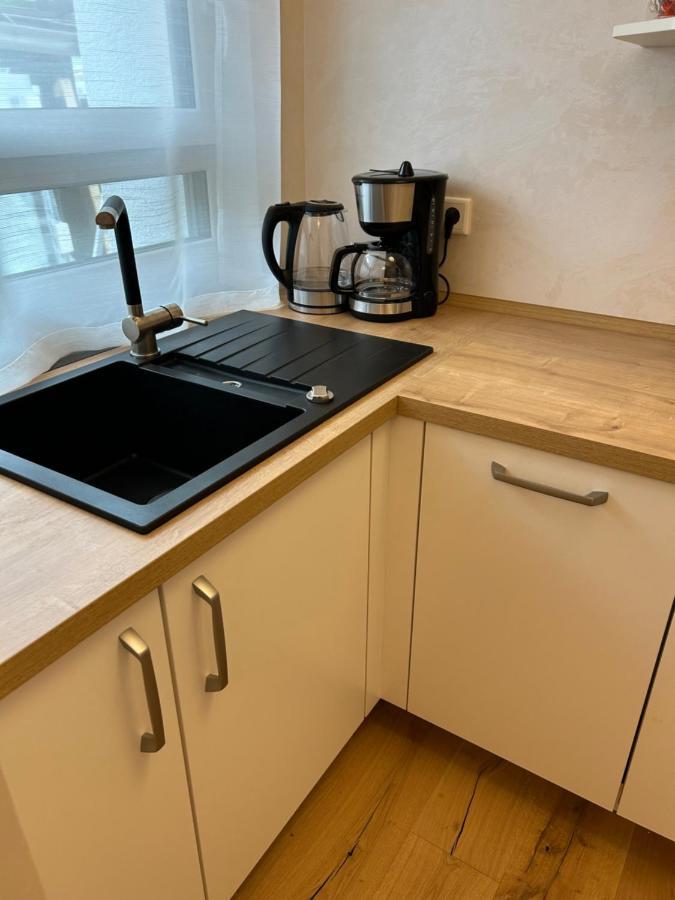 Fewo By Hd Mit Parkplatz, Wallbox, Wintergarten Bad Salzuflen Bagian luar foto