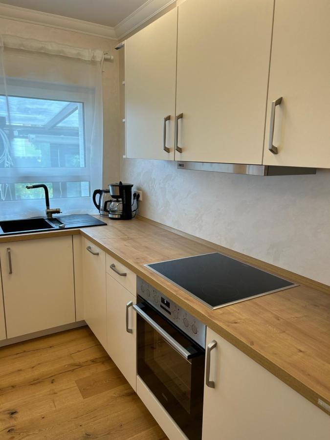 Fewo By Hd Mit Parkplatz, Wallbox, Wintergarten Bad Salzuflen Bagian luar foto