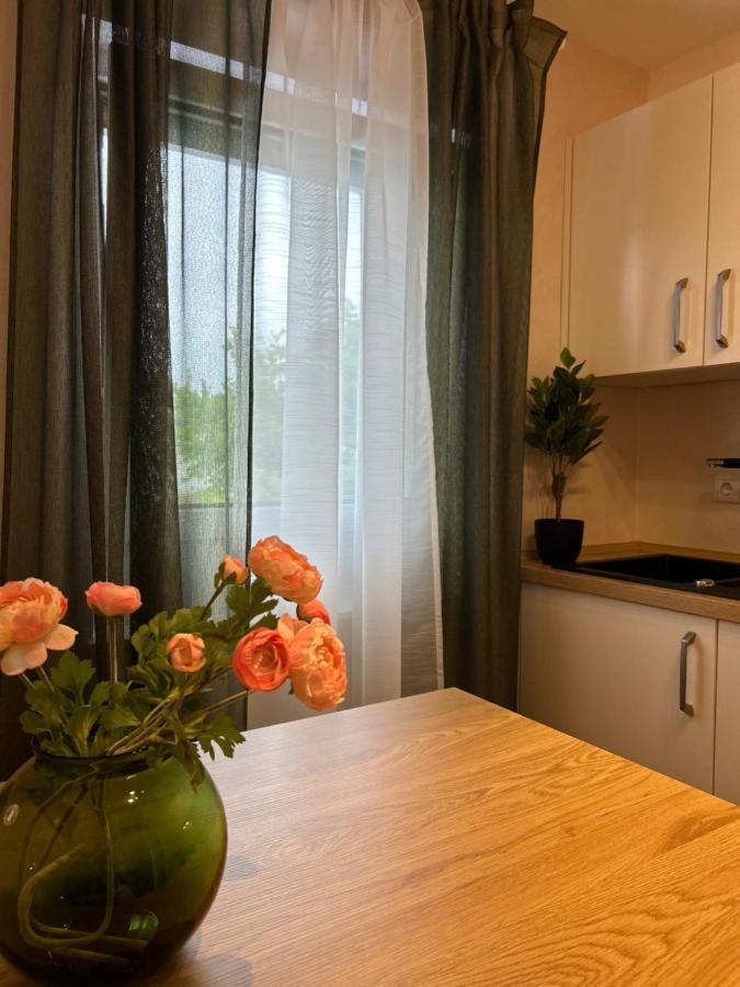 Fewo By Hd Mit Parkplatz, Wallbox, Wintergarten Bad Salzuflen Bagian luar foto